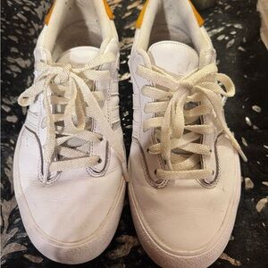 adidas Cream Low-Top Sneakers with Yellow Insole Detail